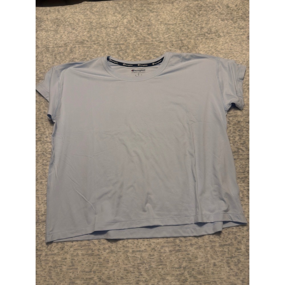 Champion Athleticwear Short Sleeve T-Shirt Light Blue Crew Neck Size M NWOT